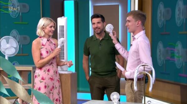 Holly Willoughby opens This Morning with emotio<em></em>nal tribute to 'much loved member of the show'